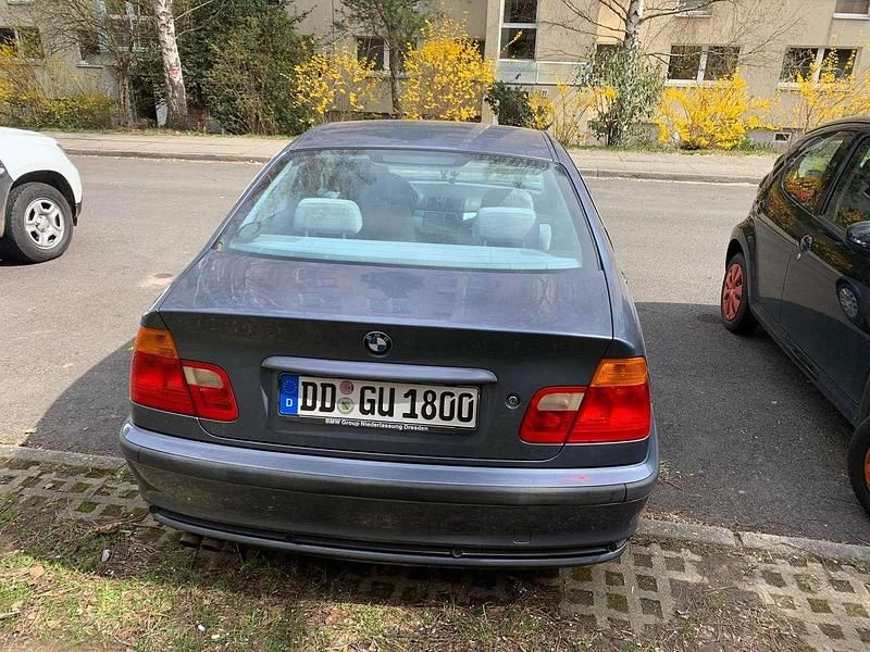 Gebraucht BMW 323 170 PS (125 kW) 1999 Limousine