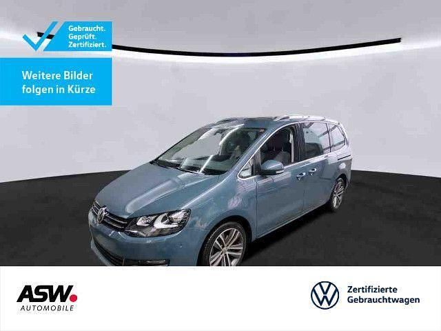 Petroleum blue metallic Gebraucht 2020 VW Sharan Highline Van / Kleinbus | 33.930 € (Teuer) - Bild 1/3