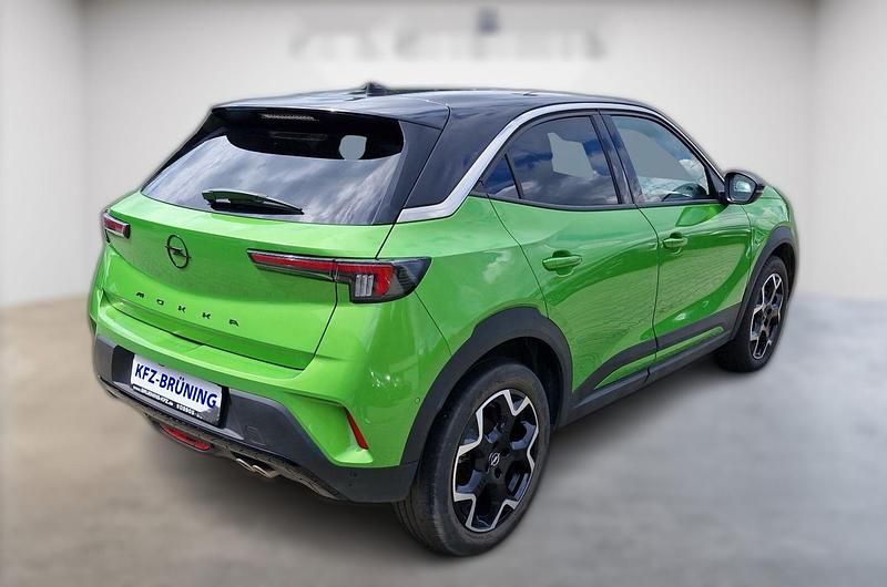 Grün metallic Gebraucht 2024 Opel Mokka Ultimate SUV | 20.280 € (Fairer Preis) - Bild 1/4