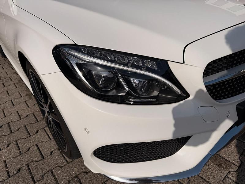Gebraucht Mercedes C300 AMG line 245 PS (180 kW) 2017 Weiß Cabrio