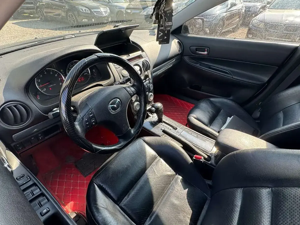 Gebraucht Mazda 6 141 PS (103 kW) 2003 Schwarz Limousine