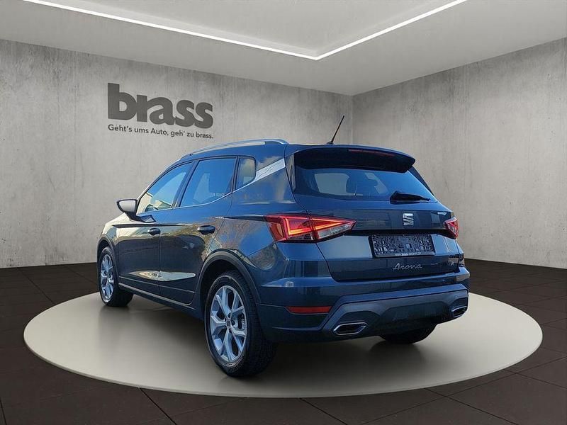 Gebraucht Seat Arona FR 110 PS (80 kW) 2023 Magnetic grau metallic SUV