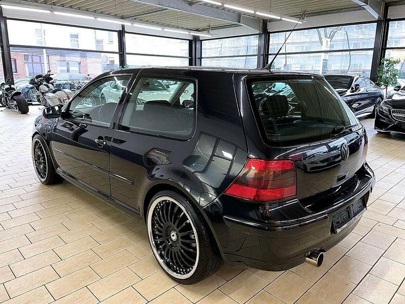 Gebraucht VW Golf IV Exclusive 421 PS (309 kW) 2002 Schwarz Limousine