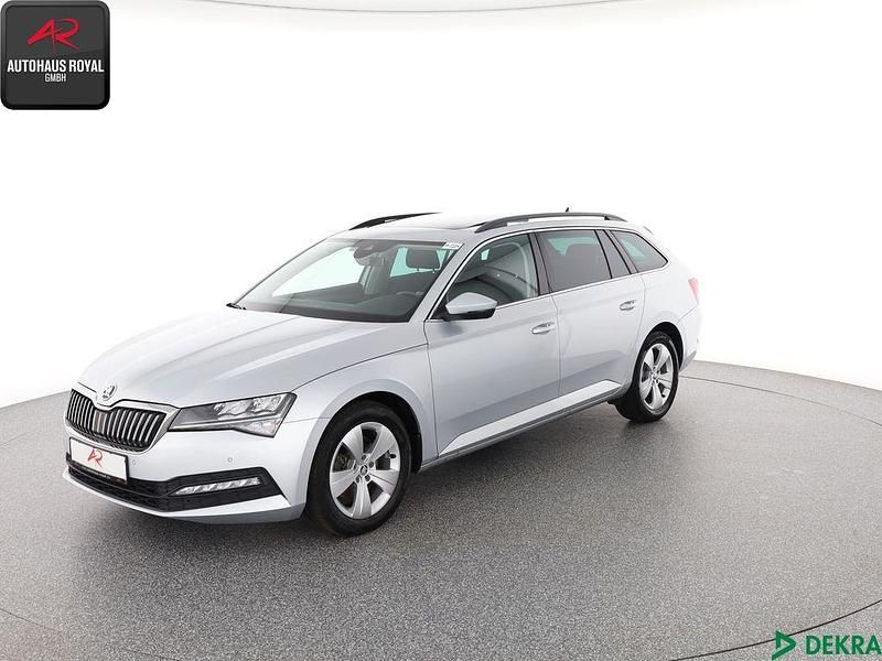 Brilliantsilber Gebraucht 2020 Skoda Superb Ambition Kombi | 23.880 € (Fairer Preis) - Bild 1/4