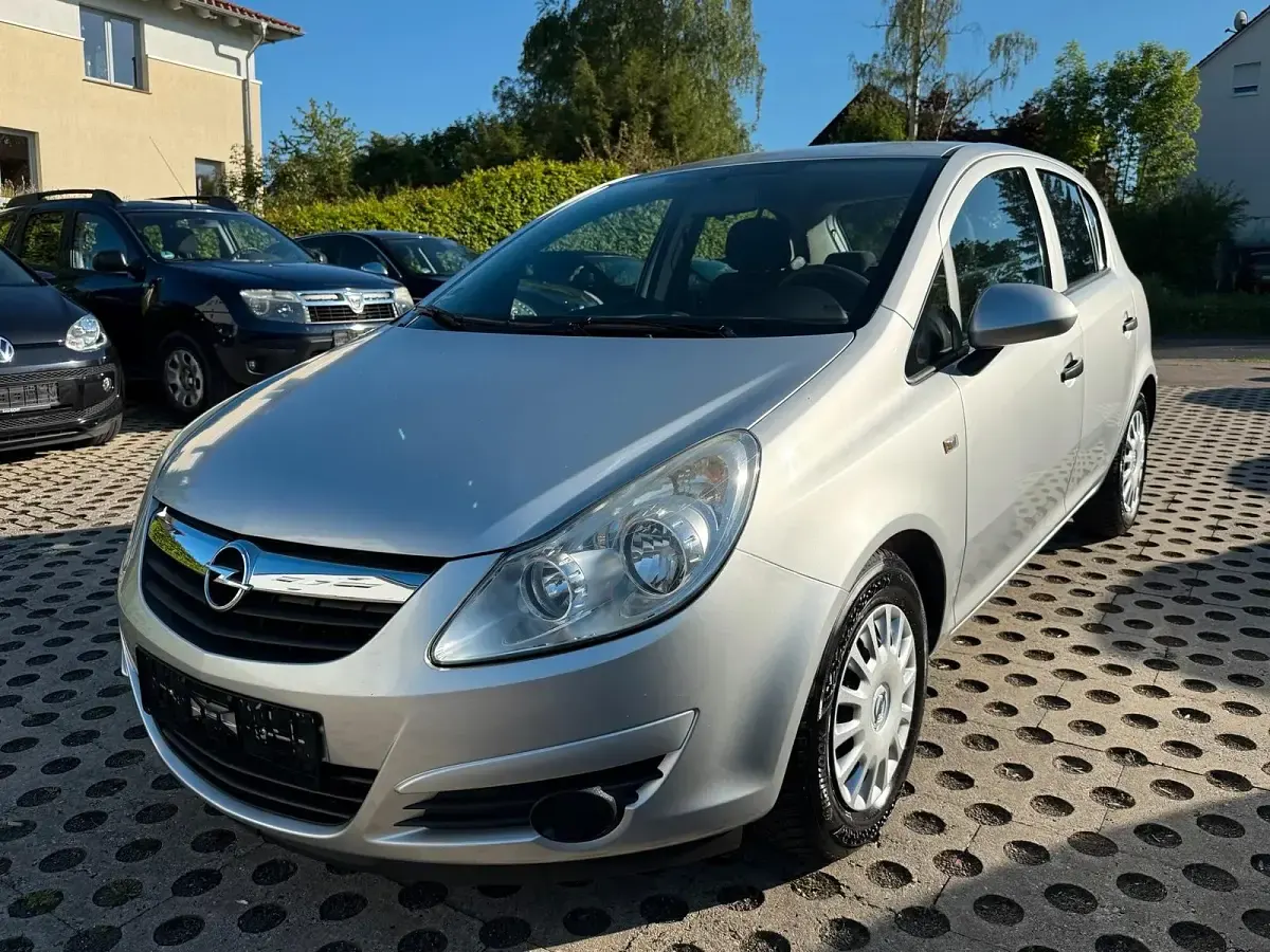 Gebraucht Opel Corsa 60 PS (44 kW) 2009 Silber Kleinwagen