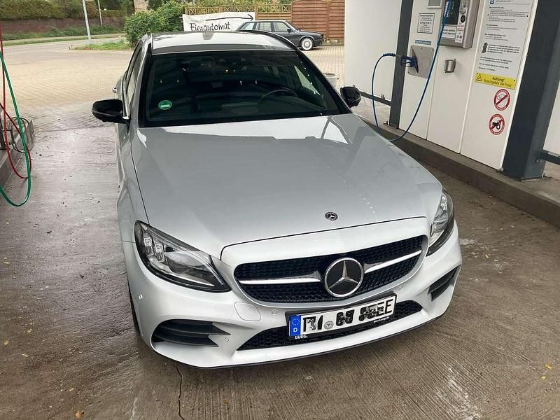Gebraucht Mercedes C300e Edition 194 PS (142 kW) 2021 Silber Kombi