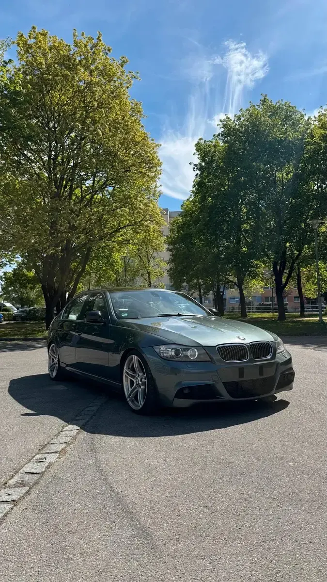 Używany BMW 330 M Performance 245 KM (180 kW) 2009 Andere farben Sedan/Limuzyna