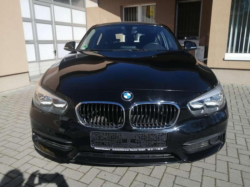 Używany BMW 118 136 KM (100 kW) 2018 Czarny Hatchback
