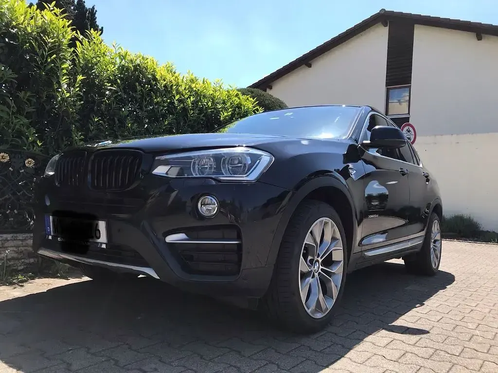 Gebraucht BMW X4 Sport Line 190 PS (139 kW) 2015 Schwarz SUV
