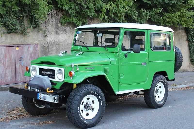 Grün Gebraucht 1981 Toyota Land Cruiser SUV | 36.490 € - Bild 1/4