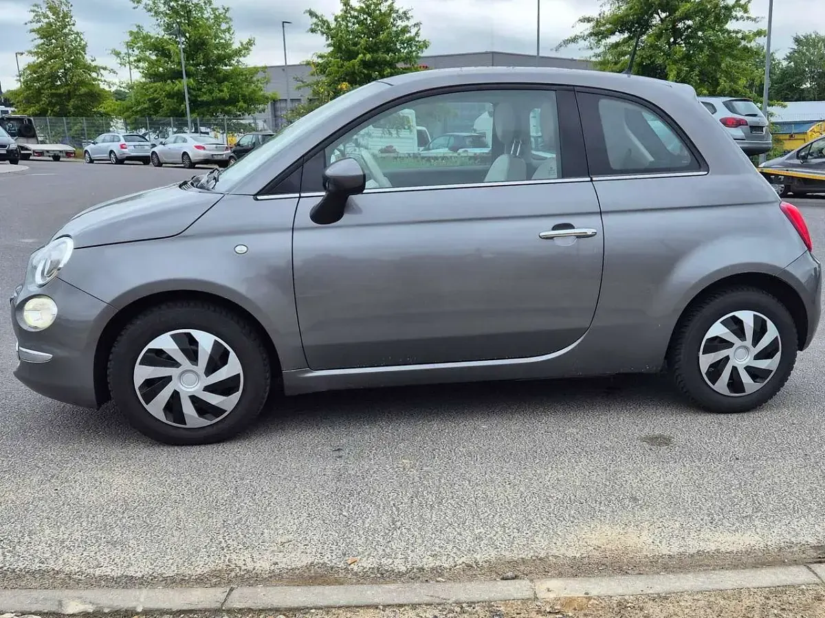Gebraucht Fiat 500 Lounge 69 PS (50 kW) 2017 Grau Limousine