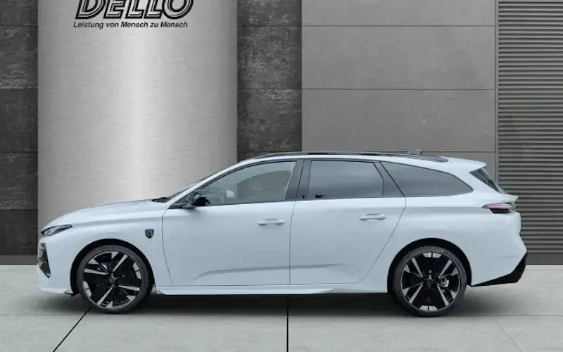 Neu Peugeot 308 SW Premium 145 PS (106 kW) 2026 Okenit weiß met. Kombi