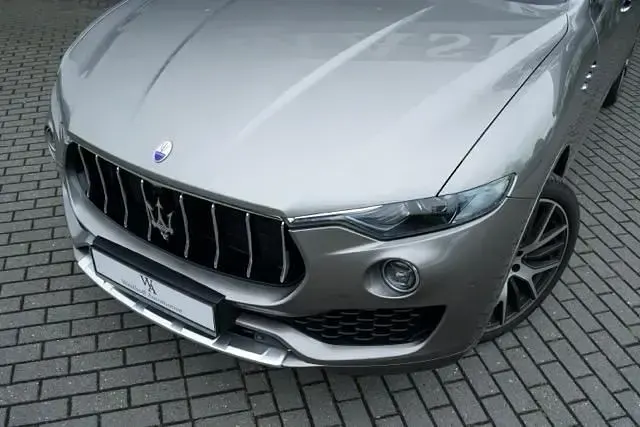 Gebraucht Maserati Levante 430 PS (316 kW) 2018 Grigio SUV