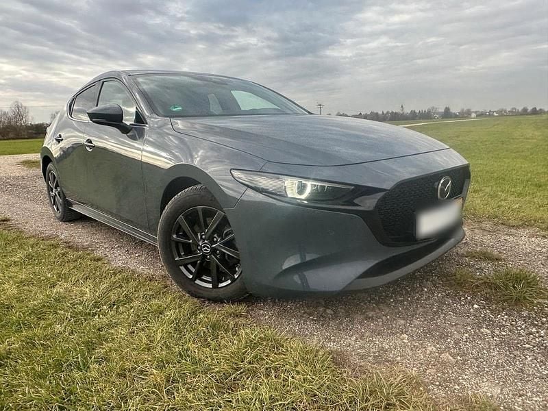 Gebraucht Mazda 3 122 PS (89 kW) 2021 Grau Limousine