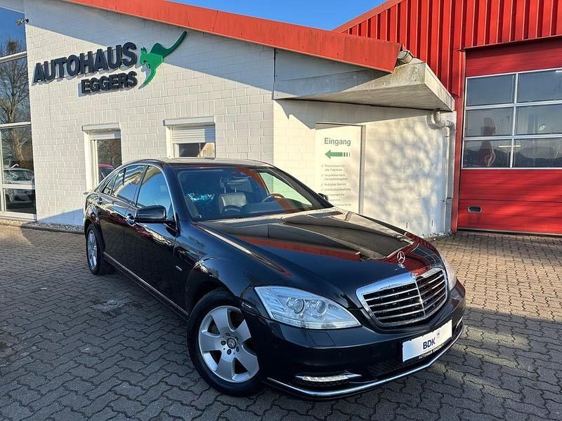Schwarz Gebraucht 2012 Mercedes S350 Limousine | 15.890 € (Guter Preis) - Bild 1/4