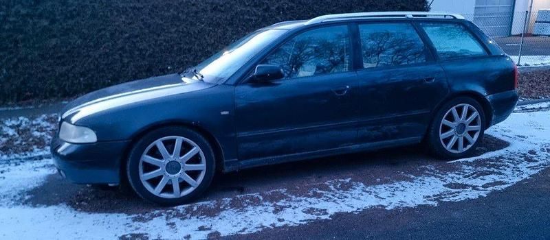 Gebraucht Audi A4 Performance 125 PS (91 kW) 1997 Schwarz Kombi