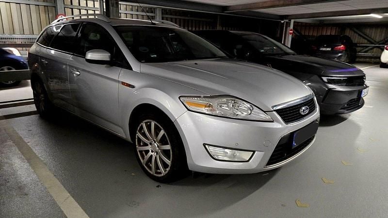 Silber Gebraucht 2010 Ford Mondeo Trend Kombi | 2.500 € (Guter Preis) - Bild 1/2