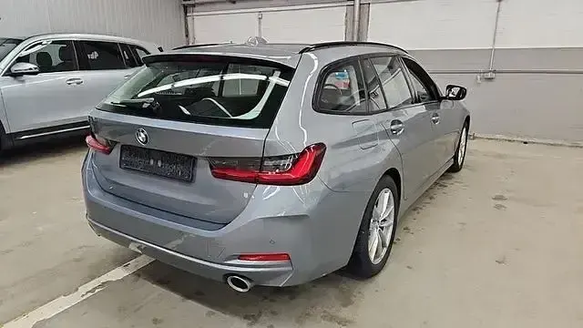 Używany BMW 320 Shadowline 190 KM (139 kW) 2023 Szary Kombi
