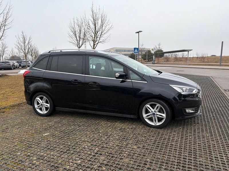 Gebraucht Ford Grand C-Max 2019 Schwarz Van / Kleinbus