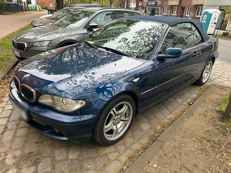 Usata BMW 325 192 CV (141 kW) 2004 Blu Cabrio