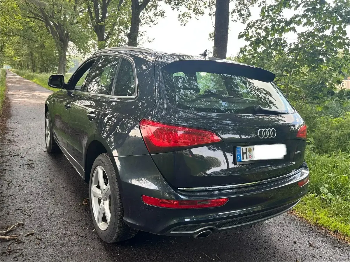 Gebraucht Audi Q5 S-Line 163 PS (119 kW) 2015 Blau SUV