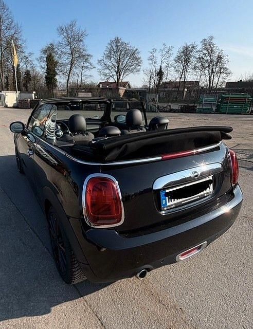 Gebraucht Mini Cooper 136 PS (100 kW) 2019 Schwarz Kleinwagen