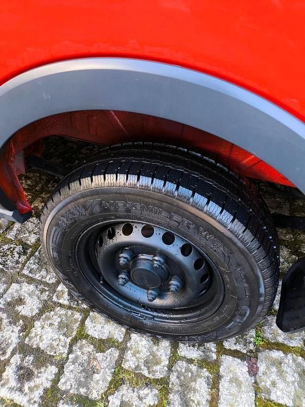 Usata Ford Transit 101 CV (74 kW) 2015 Rosso Monovolume