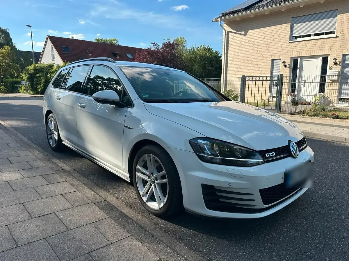Gebraucht VW Golf VII GTD 2016 Weiß Kombi