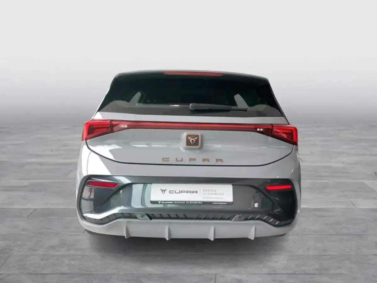 Gebraucht Cupra Born 150 kW (204 PS) 2023 Grau Kleinwagen