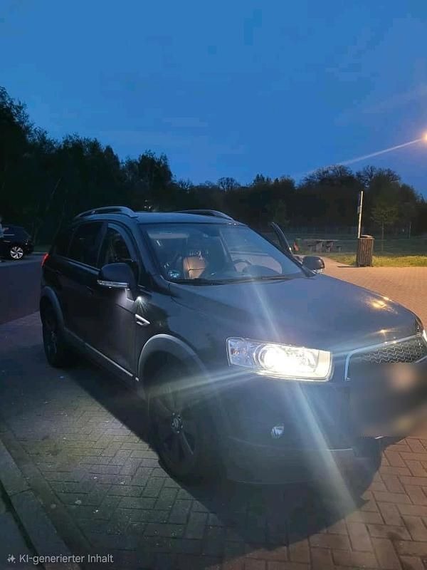Gebraucht Chevrolet Captiva 184 PS (135 kW) 2012 Schwarz SUV