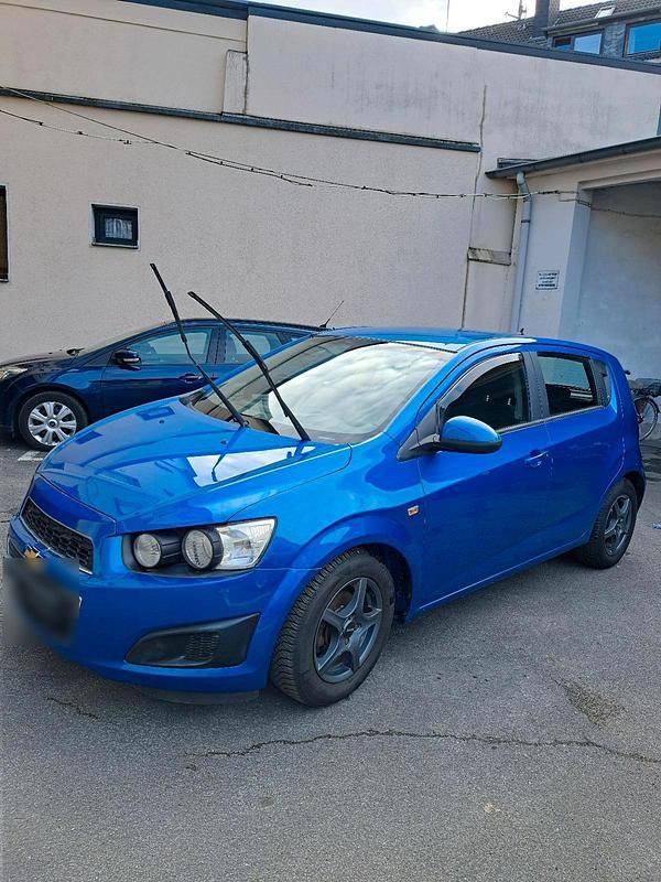 Gebraucht Chevrolet Aveo 86 PS (63 kW) 2011 Blau Kleinwagen