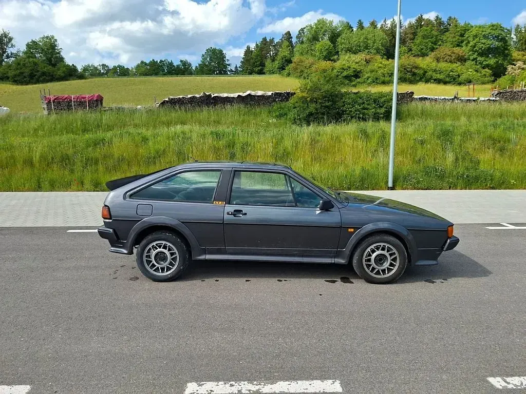 Gebraucht VW Scirocco 95 PS (69 kW) 1993 Grau Coupé