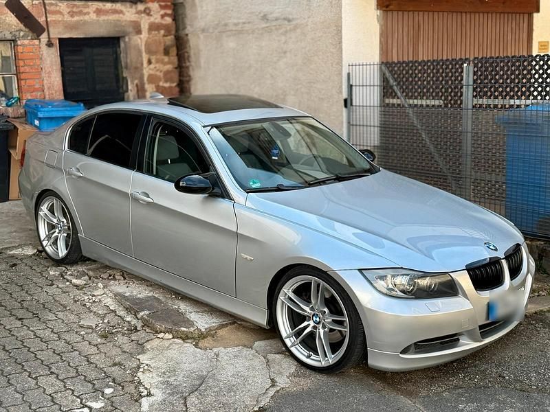Usata BMW 330 231 CV (169 kW) 2006 Argento Berlina
