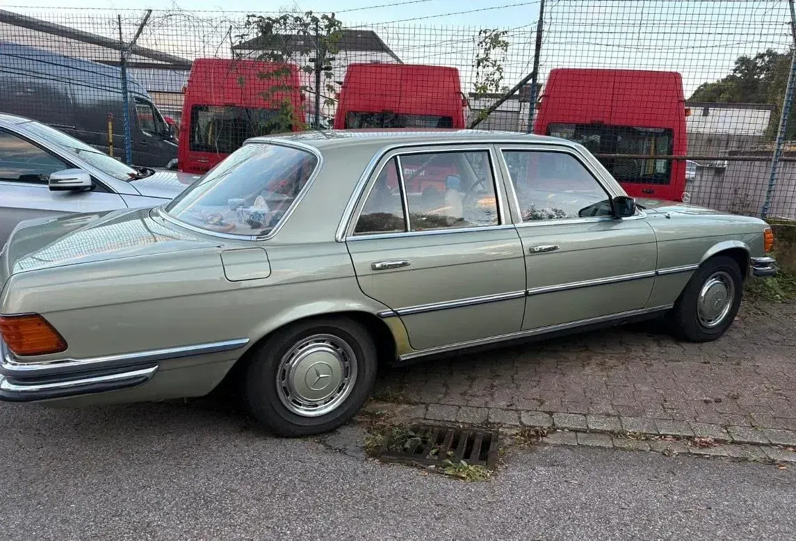 Gebraucht Mercedes 280 160 PS (117 kW) 1978 Grün Limousine