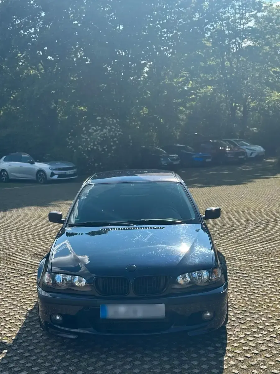 Używany BMW 320 170 KM (125 kW) 2003 Andere farben Sedan/Limuzyna