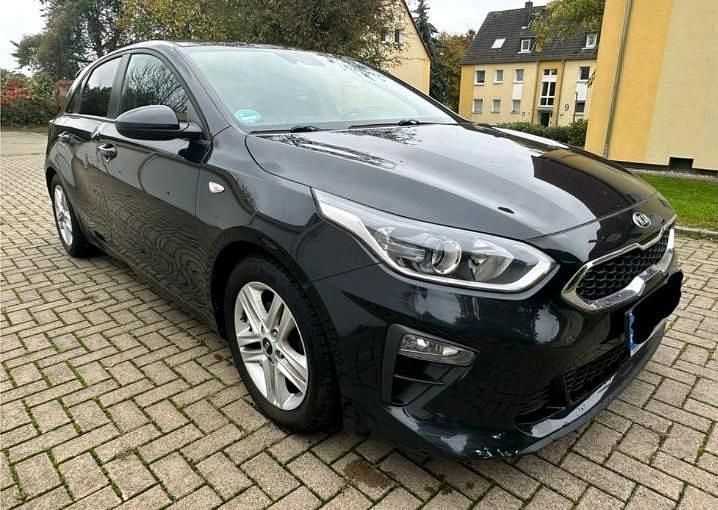 Gebraucht Kia Ceed 101 PS (74 kW) 2020 Schwarz Kleinwagen
