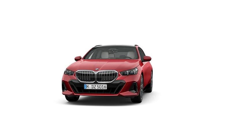 Fire red Gebraucht 2024 BMW 520 M Sport Kombi | 50.900 € (Superpreis) - Bild 1/4