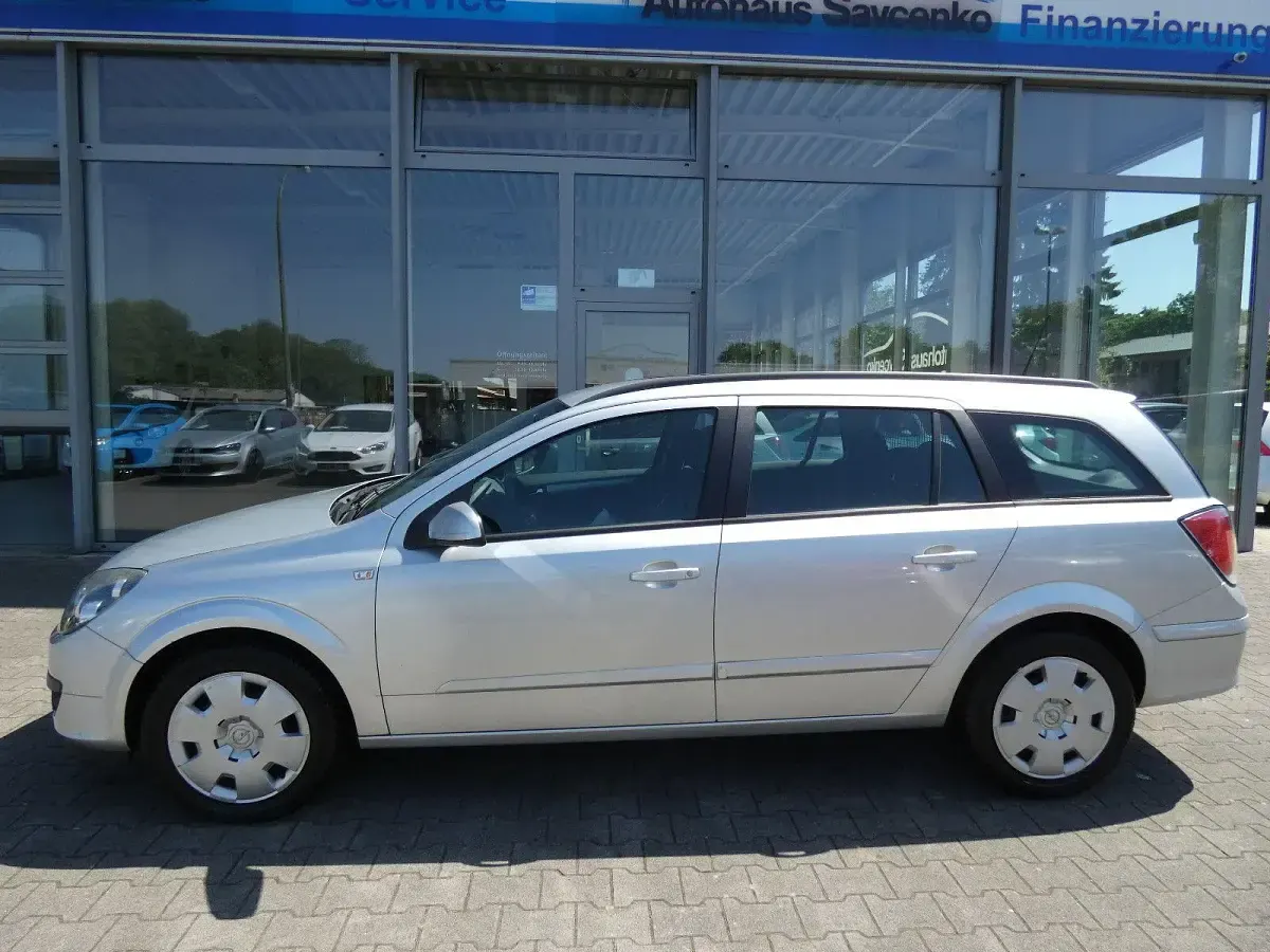 Gebraucht Opel Astra 125 PS (91 kW) 2005 Silber Kombi