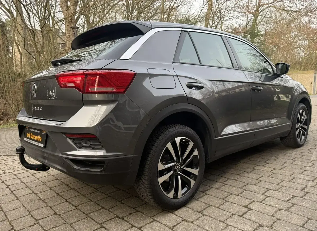 Gebraucht VW T-Roc Style 116 PS (85 kW) 2018 Grau SUV