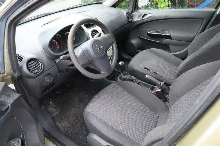 Gebraucht Opel Corsa 80 PS (58 kW) 2009 Gold Kleinwagen