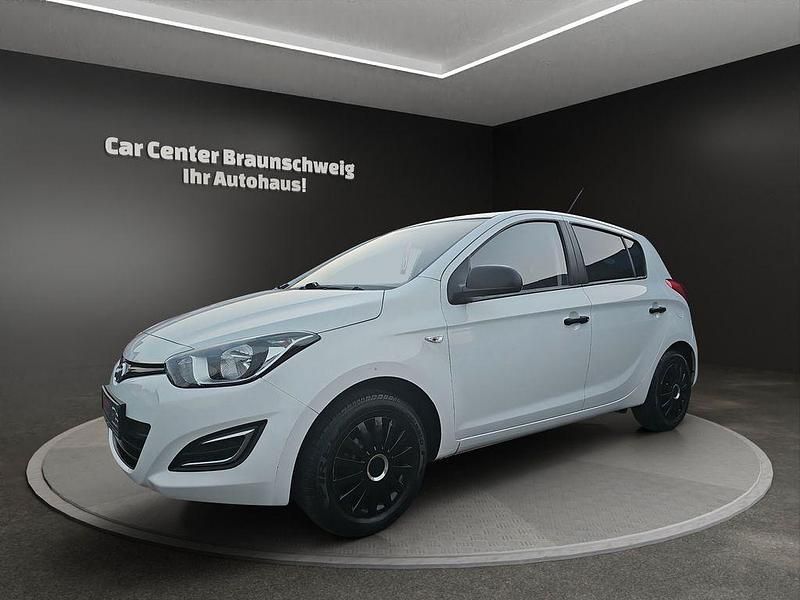 Gebraucht Hyundai i20 Edition 86 PS (63 kW) 2014 Weiß Kleinwagen