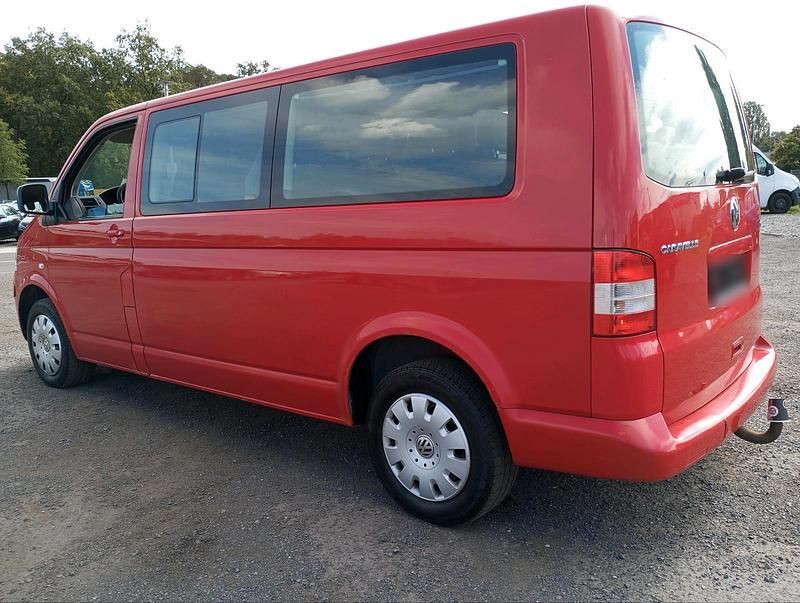 Gebraucht VW Transporter 131 PS (96 kW) 2008 Rot Van