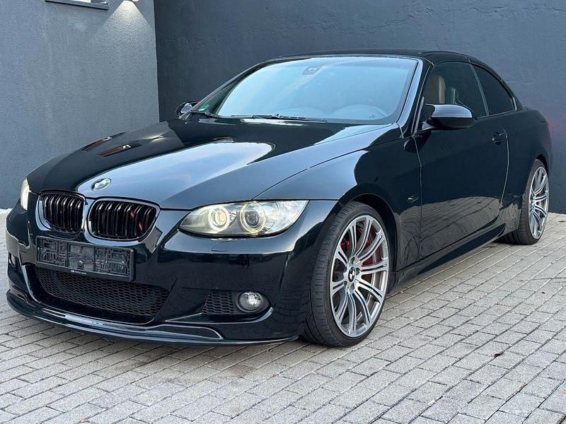 Schwarz Gebraucht 2009 BMW 325 Cabriolet M Sport Cabrio | 13.990 € (Teuer) - Bild 1/4