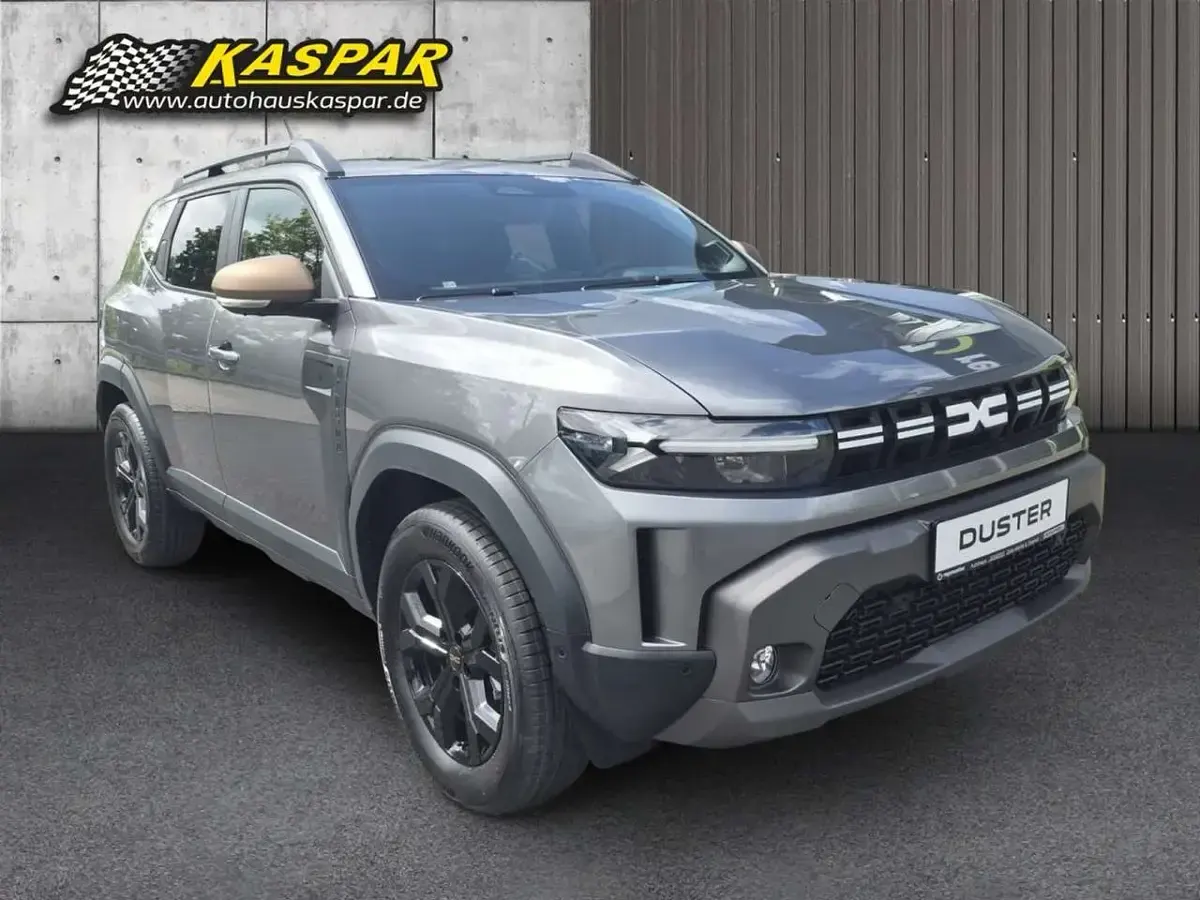 Neu Dacia Duster Extreme 158 PS (116 kW) 2026 Dolomitgrau SUV