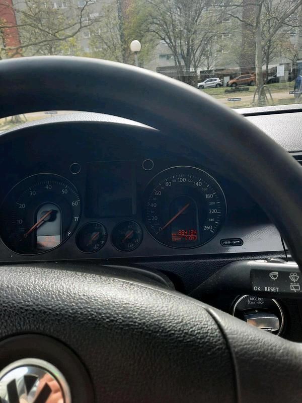 Gebraucht VW Passat 150 PS (110 kW) 2006 Silber Kombi