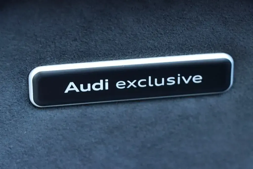 Gebraucht Audi A8 S-Line 462 PS (339 kW) 2023 Schwarz Limousine