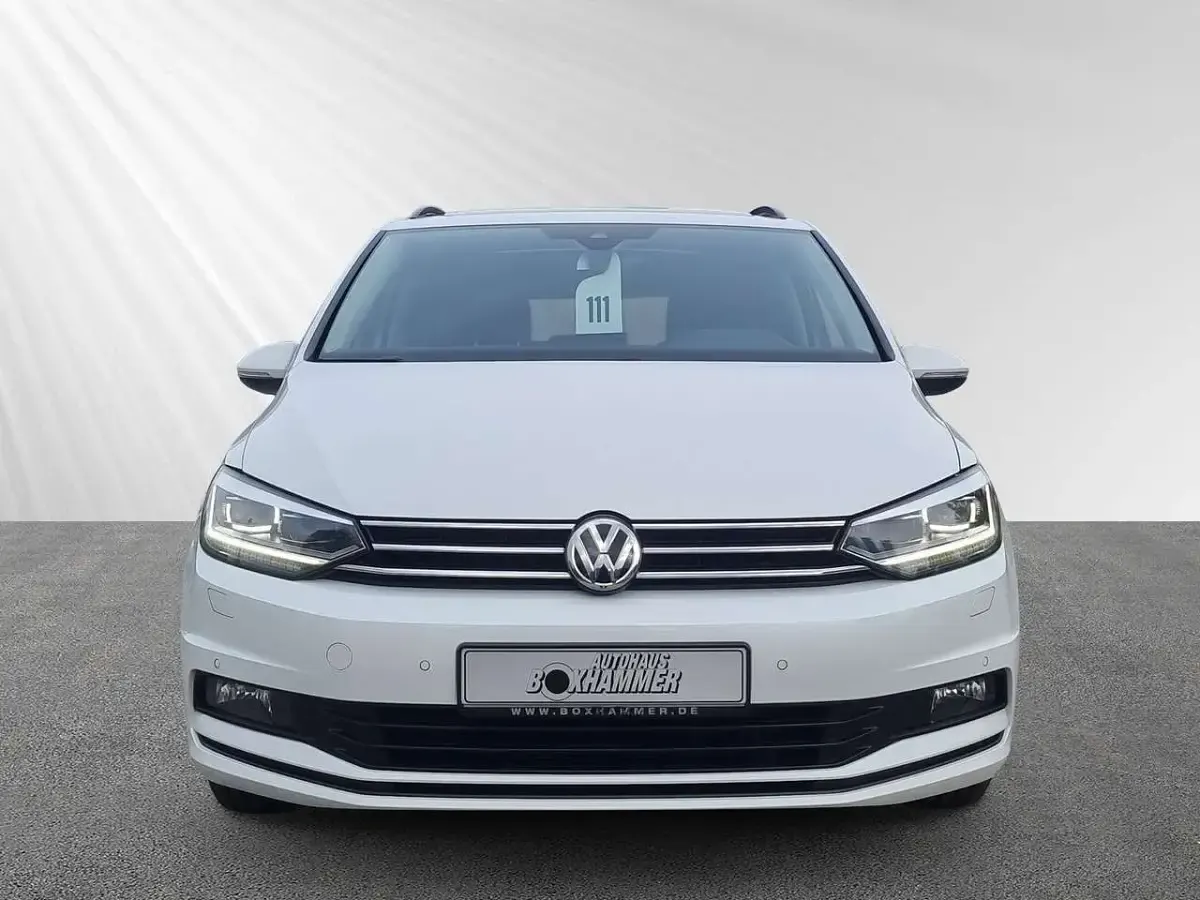 Gebraucht VW Touran Comfortline 116 PS (85 kW) 2018 Weiß Van / Kleinbus