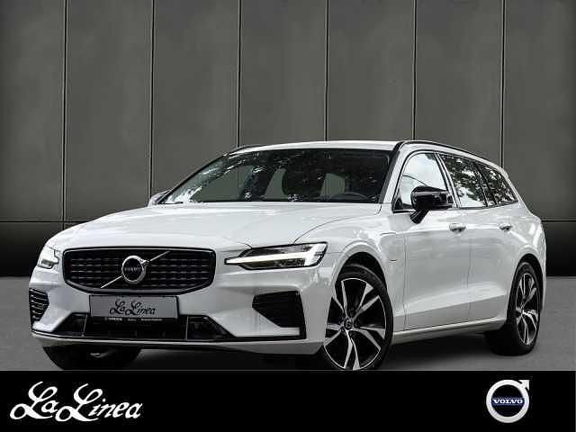 Weiss Gebraucht 2021 Volvo V60 R-Design Kombi | 37.450 € (Fairer Preis) - Bild 1/3