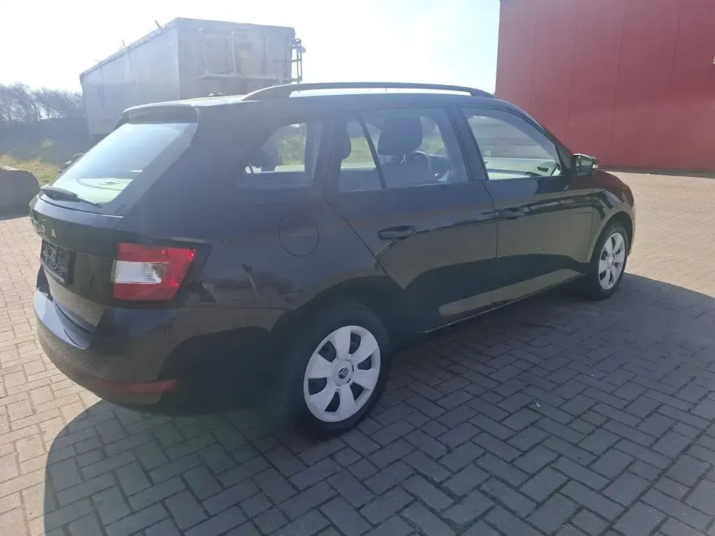 Gebraucht Skoda Fabia Ambition 95 PS (69 kW) 2020 Schwarz Kleinwagen