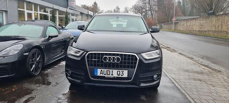 Schwarz Gebraucht 2011 Audi Q3 SUV | 14.500 € (Fairer Preis) - Bild 1/3